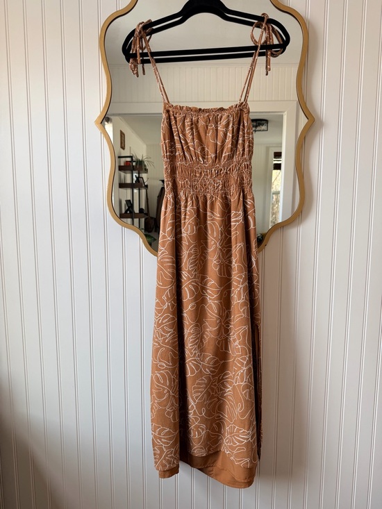 Sadie & Sage Dresses & Skirts - Sadie & Sage Earthen-Brown Floral Maxi Dress with Tie Shoulders